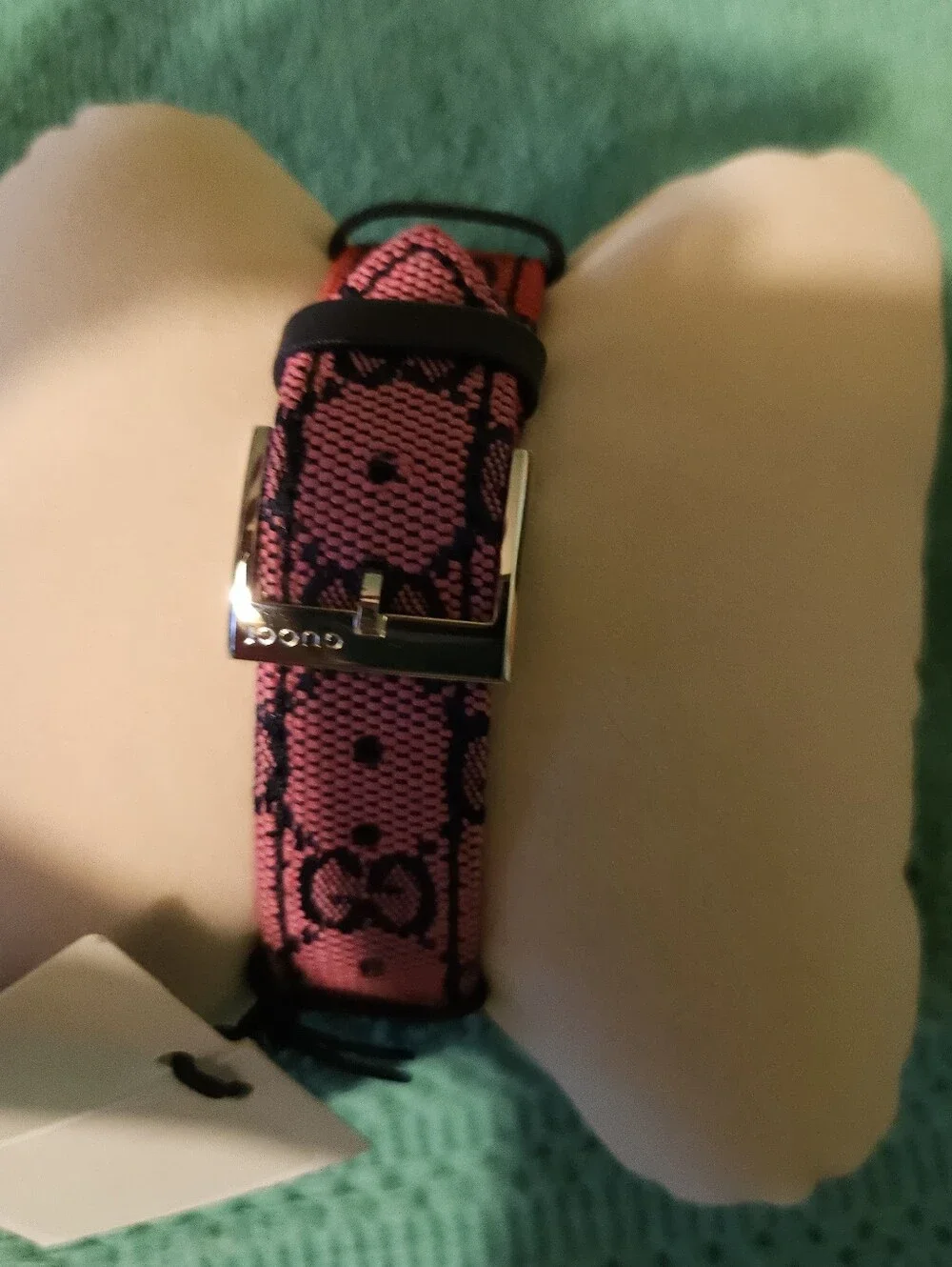 Gucci Multicolor Watch. Never Worn. It Is AUTHENTIC